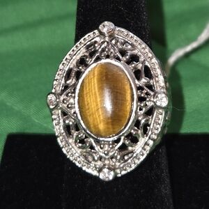 Elegant Stainless Steel Women's Ring with Tiger's Eye